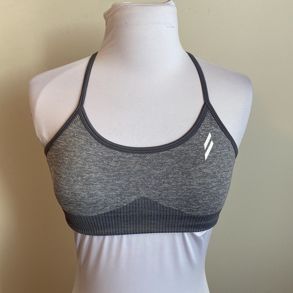 Doyoueven Gray Impact Seamless Sports Bra - Picture 3 of 8